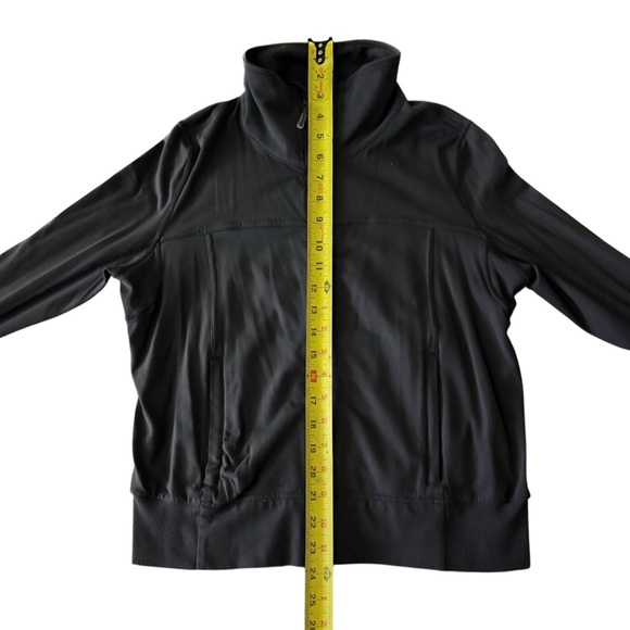 Lululemon Athletica Women’s Charcoal Gray Bomber Jacket Size 8/10 Luon Fabric - Picture 9 of 16